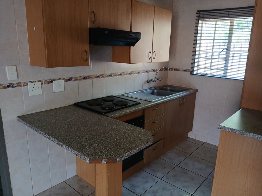 3 Bedroom Property for Sale in Safari Gardens North West